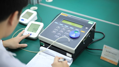 Digital Blood Pressure Monitor Accuracy Test